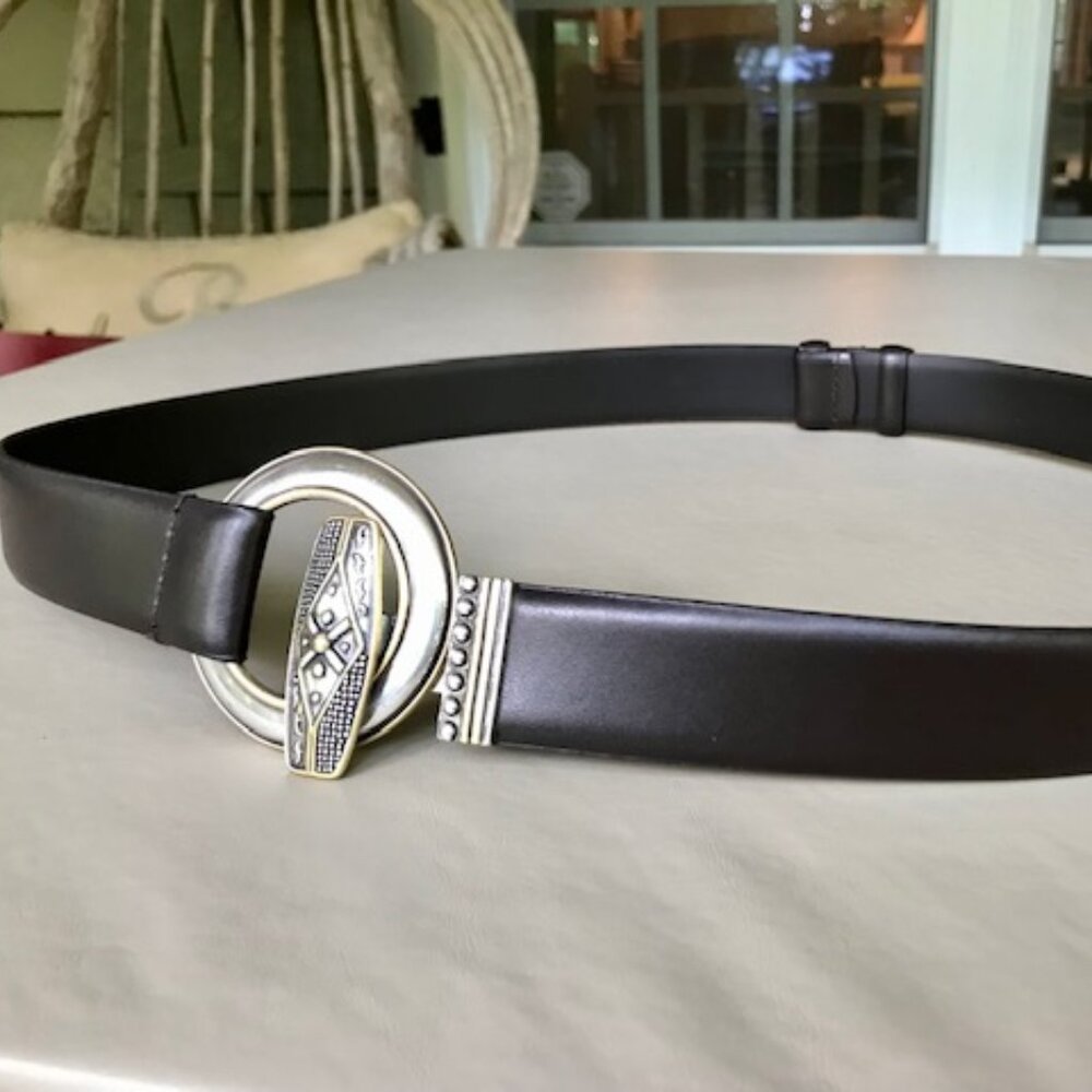 Chico's dark brown, adjustable belt with two-tone buckle S/M